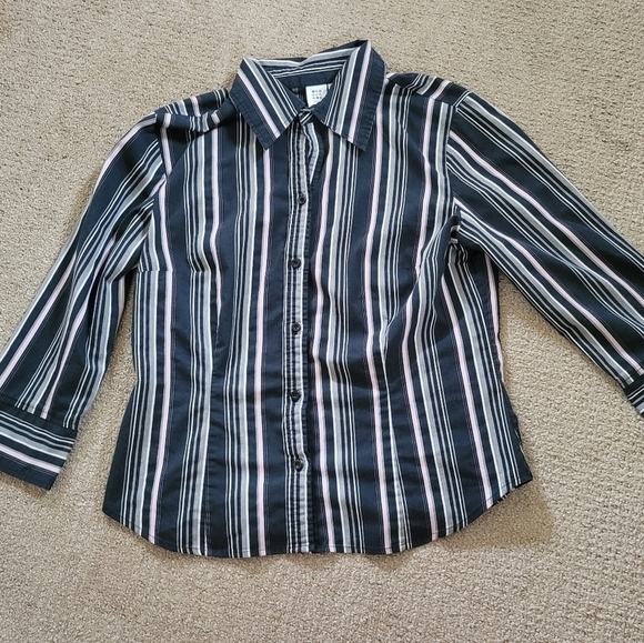 Apt. 9 Stretch Lavandar & Black Striped Button Down Shirt - Picture 3 of 13